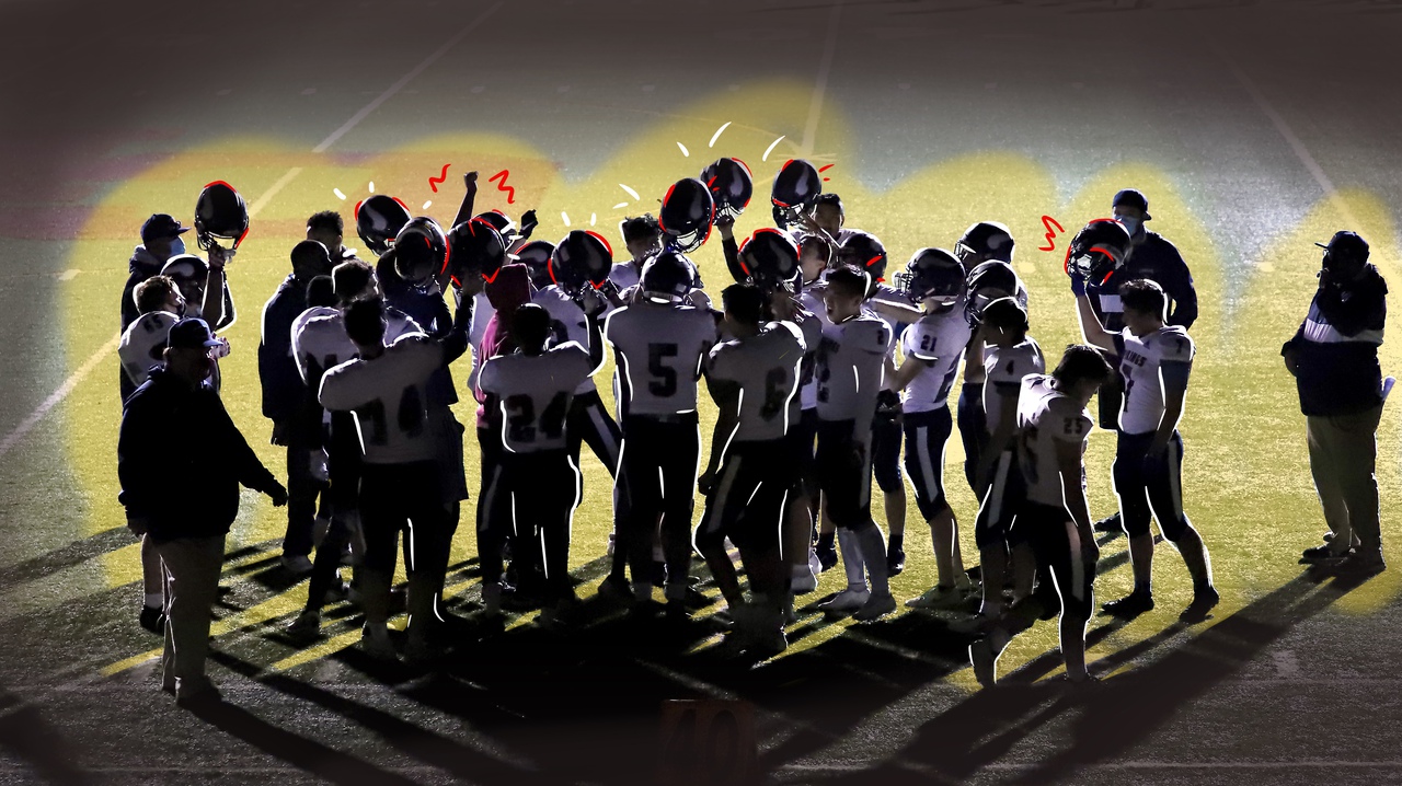 Lynbrook football touches down on another season
